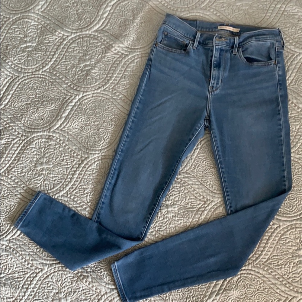Levi’s 720 High Rise Super Skinny Jeans